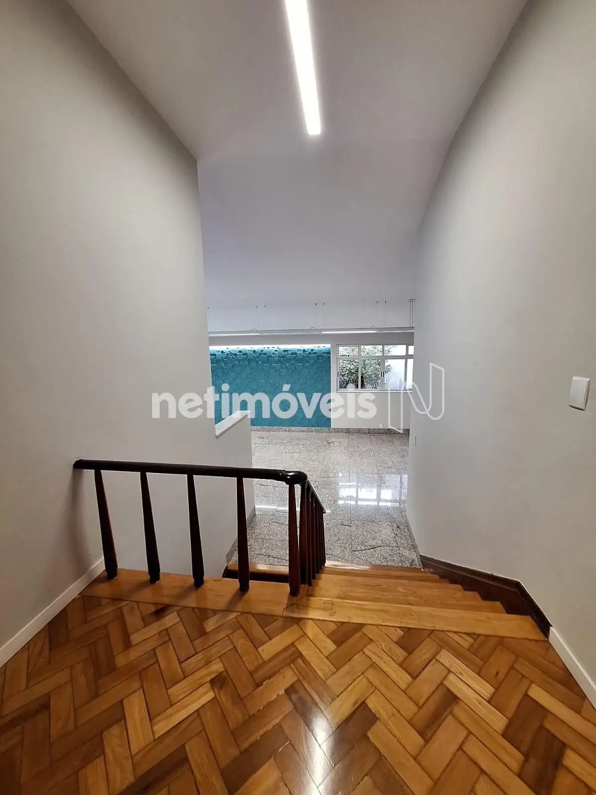 Vista da parte intima para a sala 