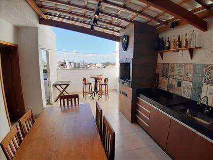 Varanda gourmet com terraço livre ao fundo