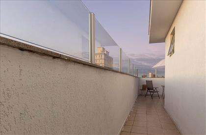 Lateral terraço - 2º piso