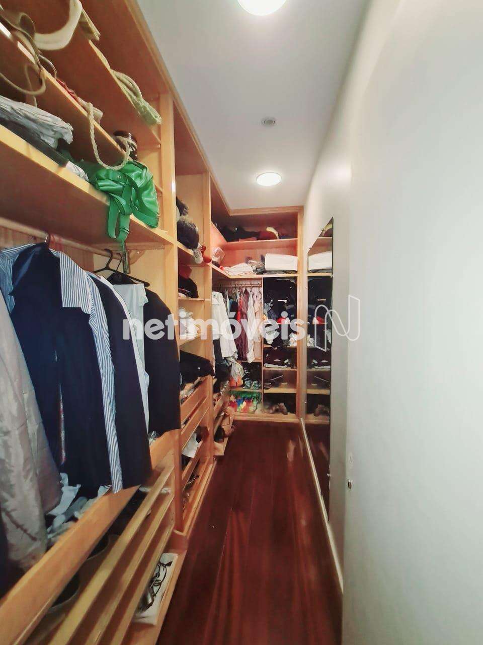 Closet quarto 3 (suíte) 2º piso