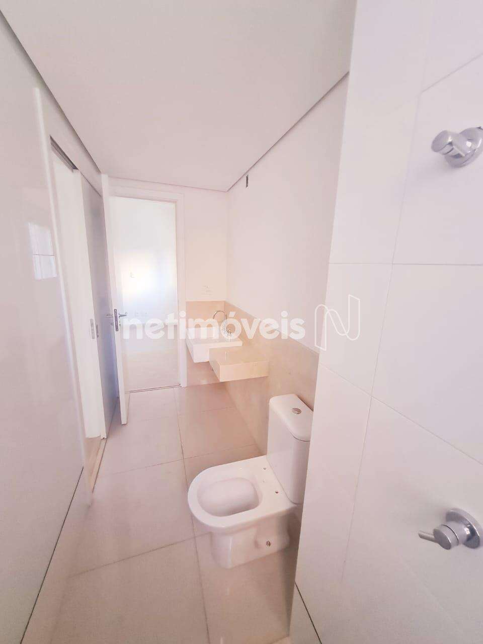 Banho das semi-suítes