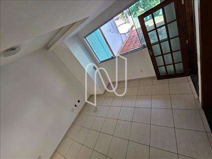 sala outro ângulo 