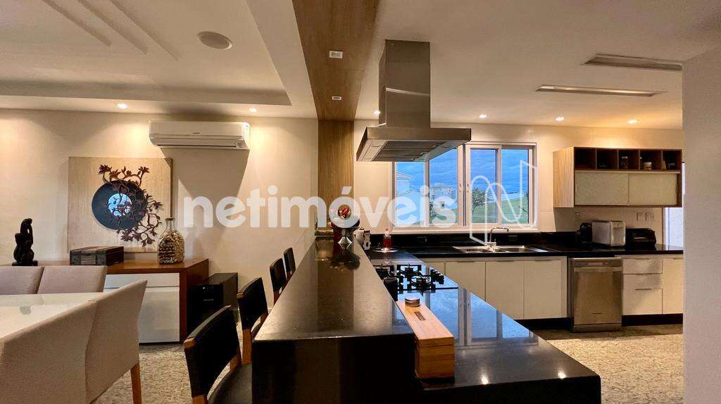 Cozinha americana anexa sala  jantar 1º piso