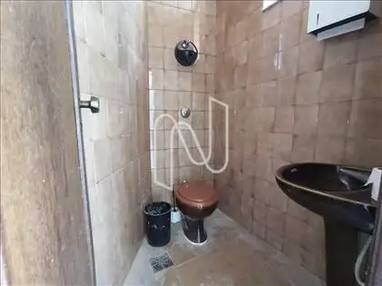 Sanitário sala 01 