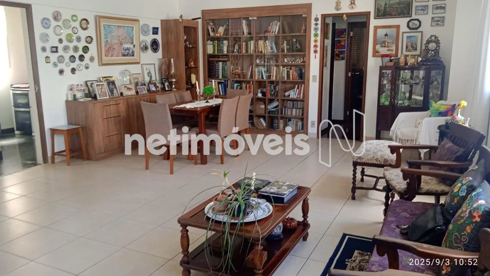 Primeira vista entrada no imóvel. 