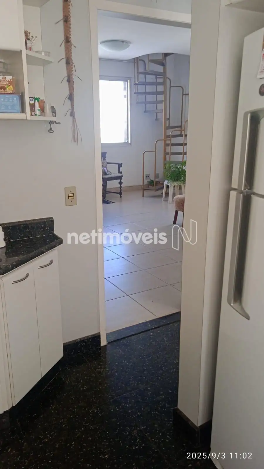 Outra posição vista cozinha para sala