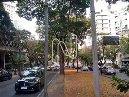 Ótima localização