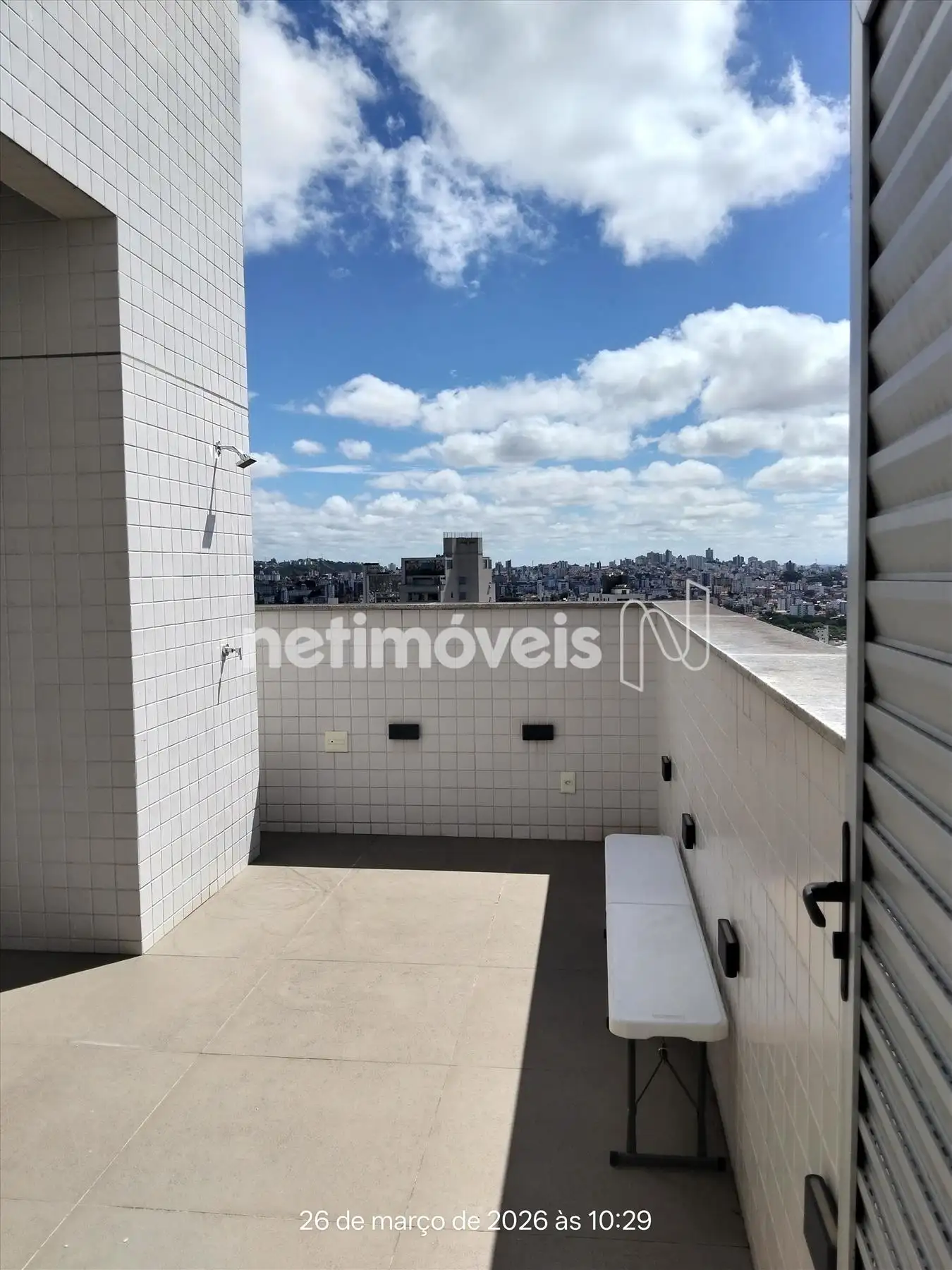 Vista outro ângulo.