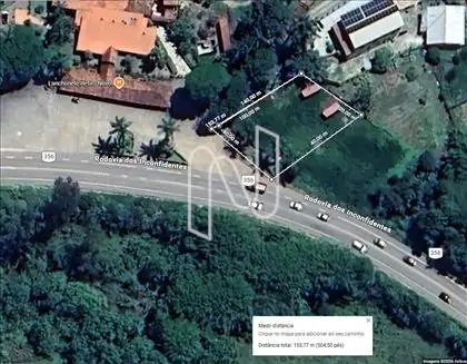 Galpões atualmente situados na area marcada 