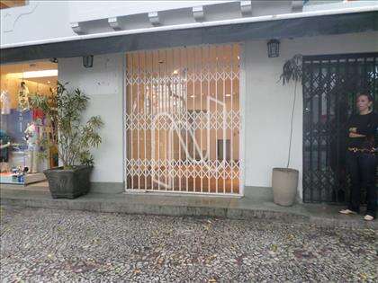 Fachada das lojas