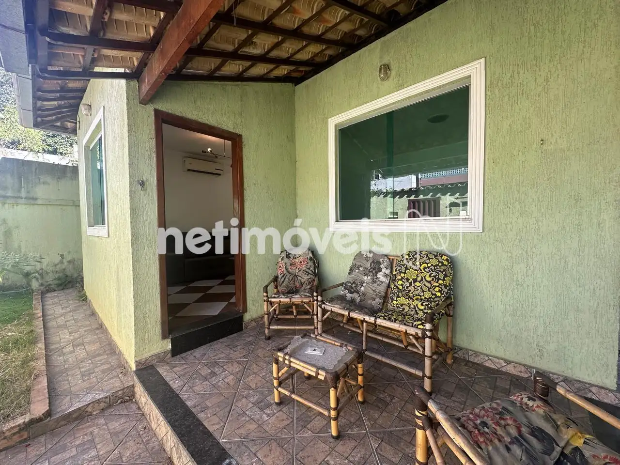 Casa para comprar com 156 m², 3 quartos, 1 banheiro, 3 vagas em Rua Água Comprida, Jardim Leblon, Belo Horizonte