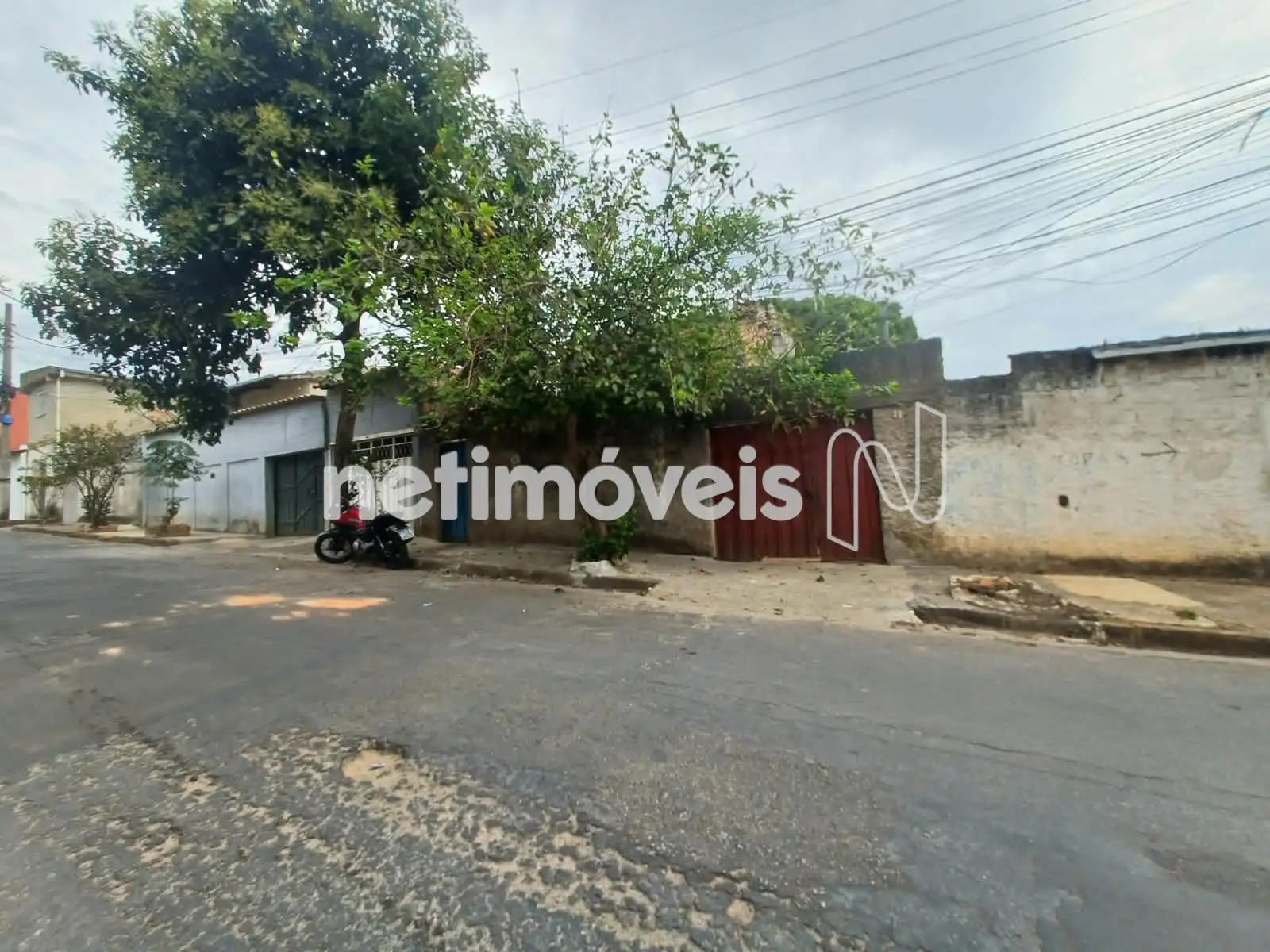Casa com 4 Quartos à venda, 243m² - Piratininga (venda Nova)