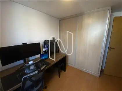 QUARTO/ESCRITÓRIO