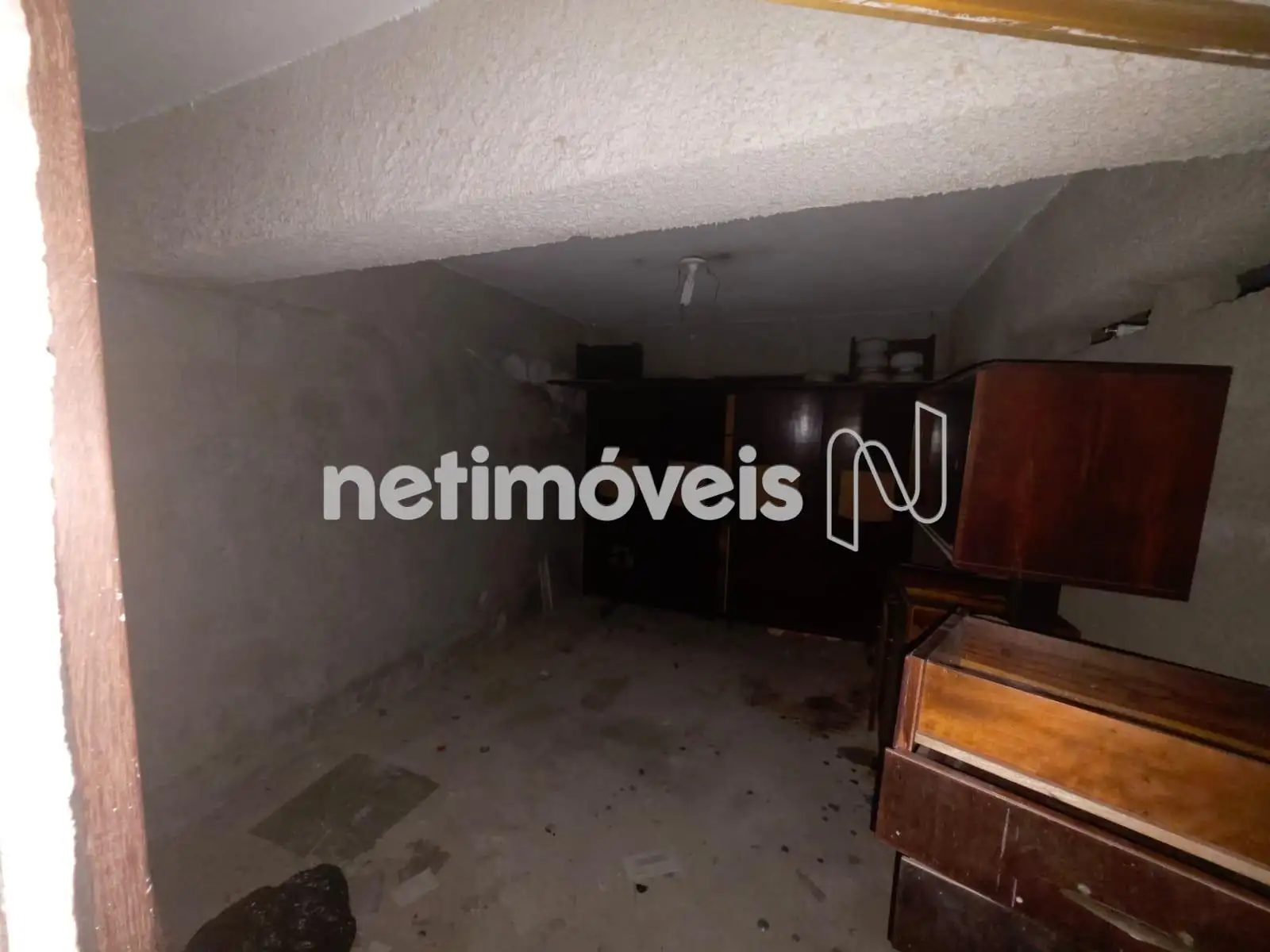 POUTRA ANGULO AREA DE DESPEJO