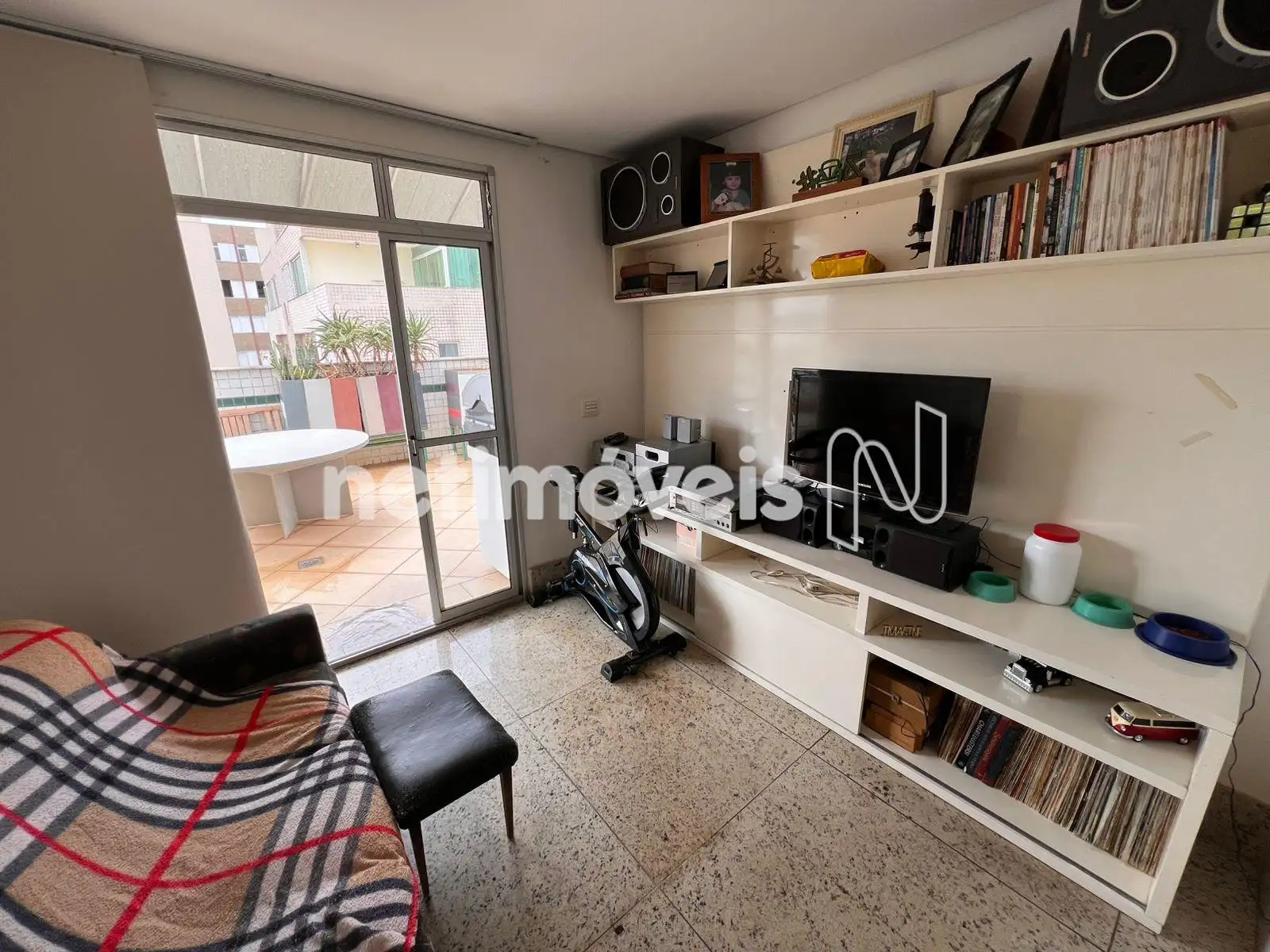 SALA