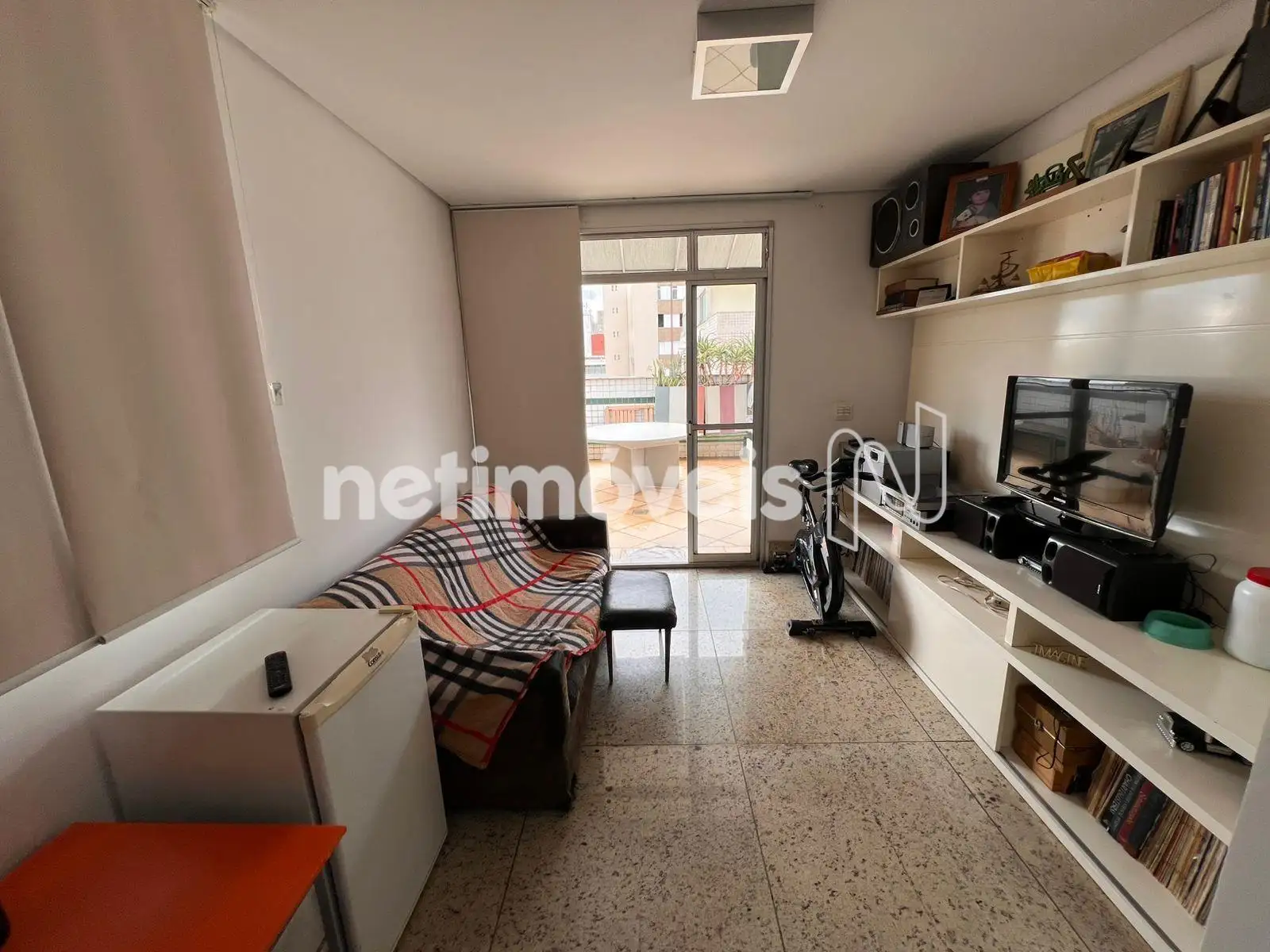 SALA