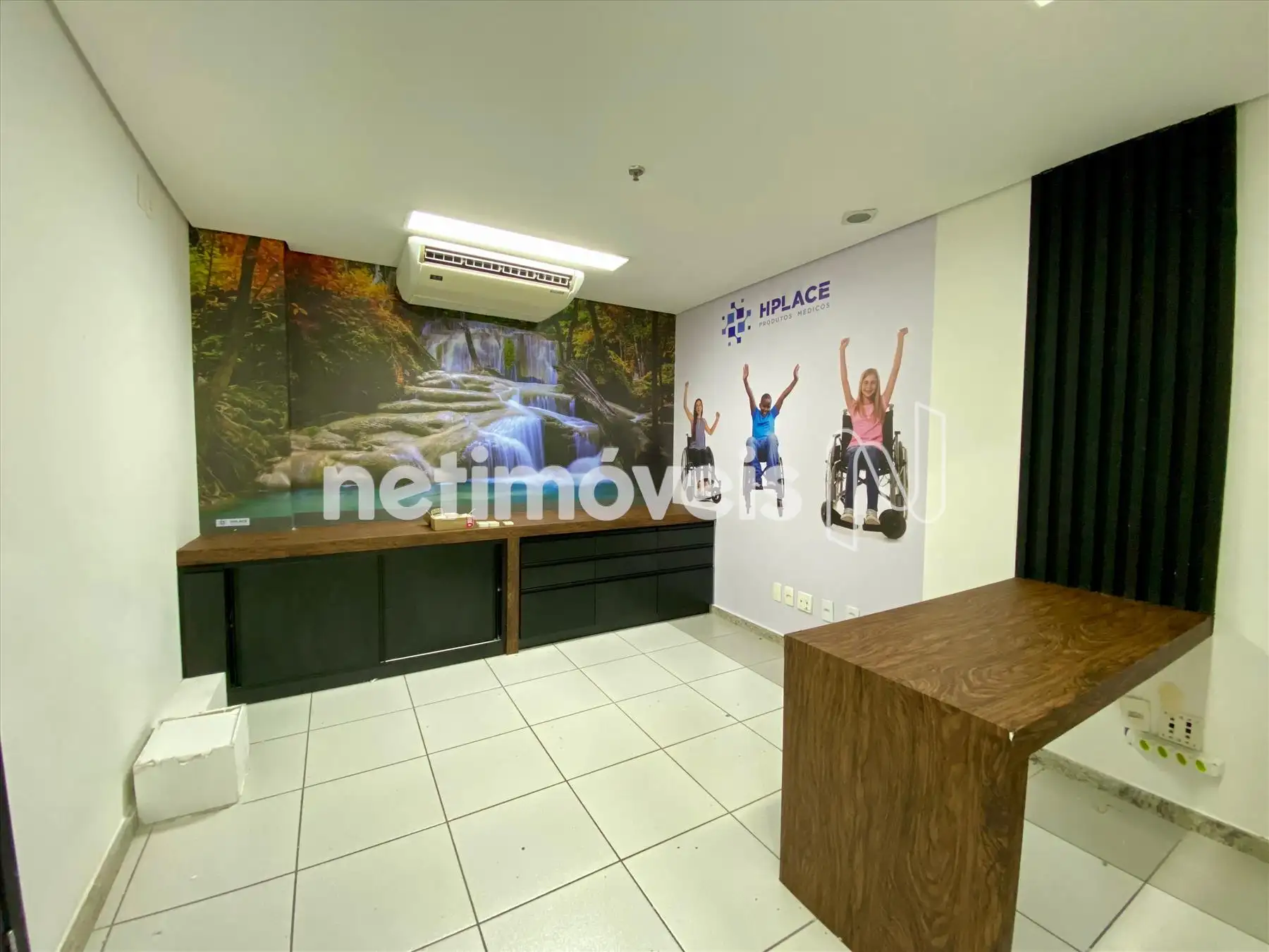 Loja-Comercial-Funcionários