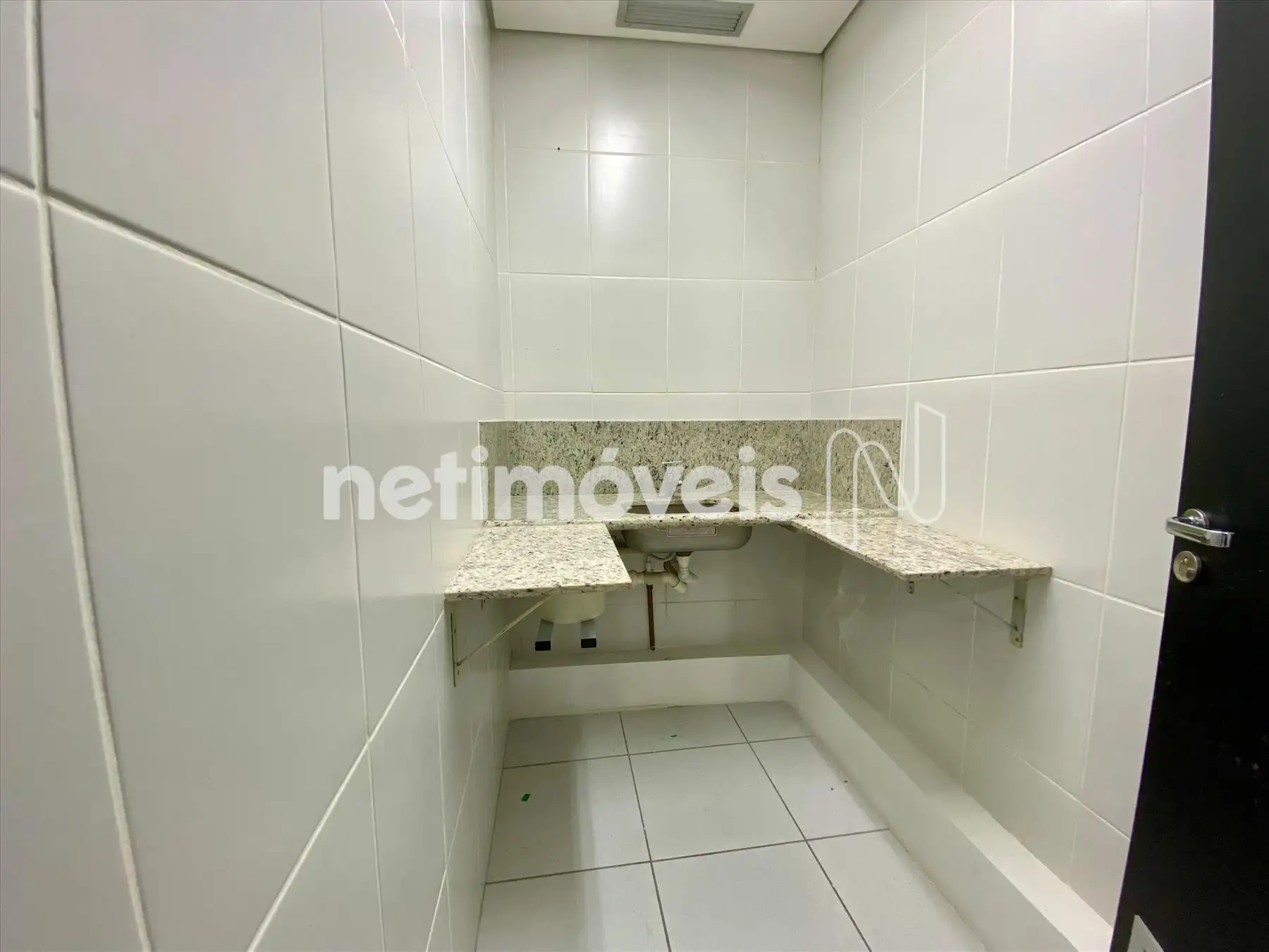 Loja-Comercial-Funcionários