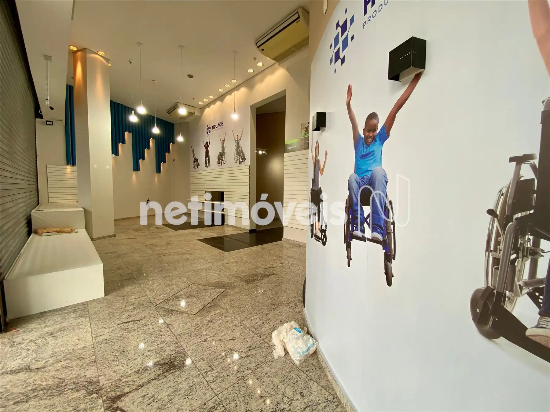 Loja-Comercial-Funcionários