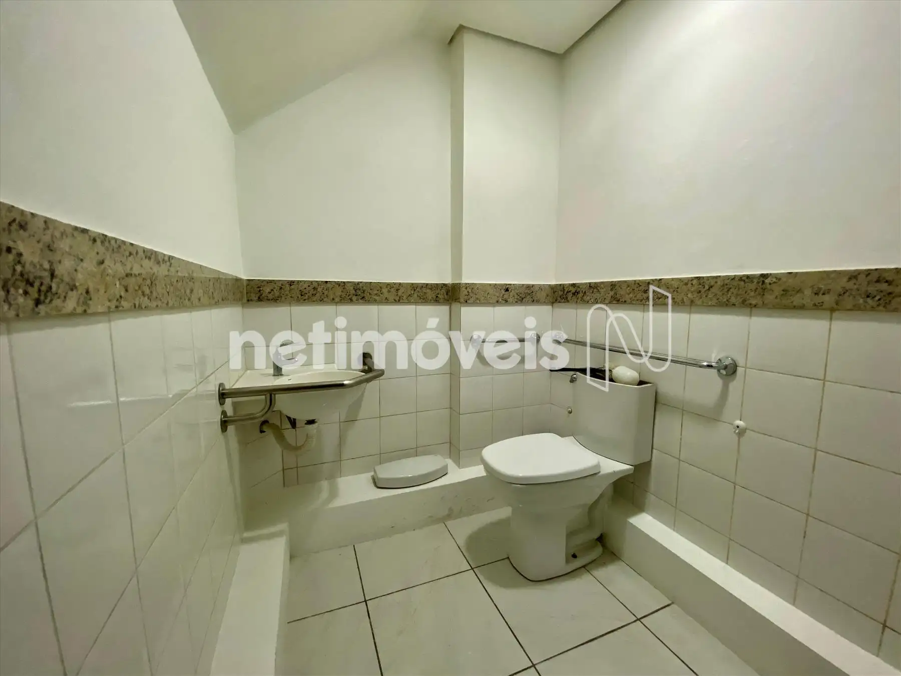 Loja-Comercial-Funcionários