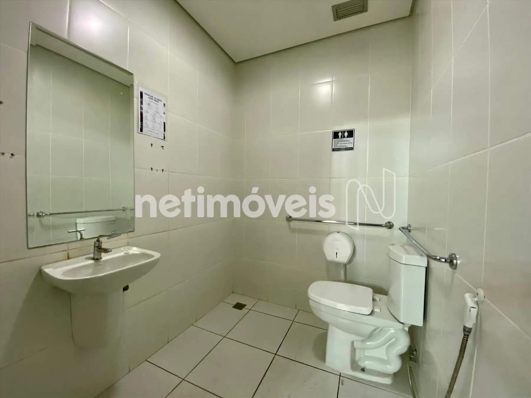 Loja-Comercial-Funcionários