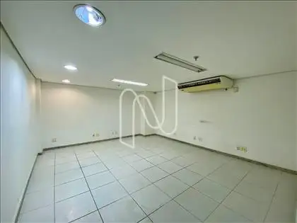  Loja-Comercial-Funcionários 