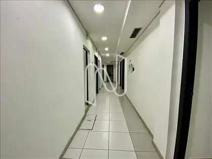   Loja-Comercial-Funcionários