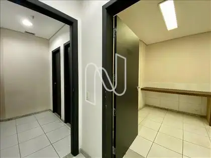  Loja-Comercial-Funcionários 
