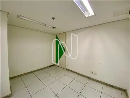  Loja-Comercial-Funcionários 