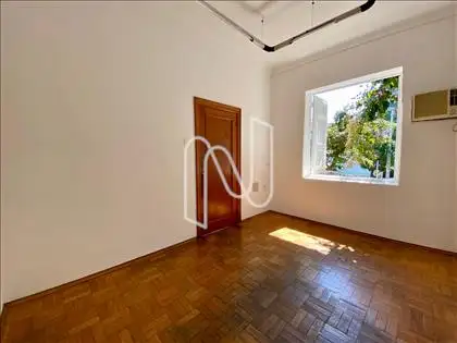   Casa-Residencial-Comercial-Funcionários
