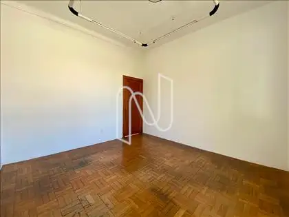  Casa-Residencial-Comercial-Funcionários 
