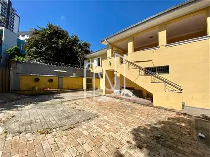   Casa-Residencial-Comercial-Funcionários