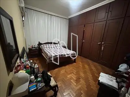  Quarto casal