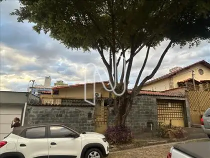  Fachada