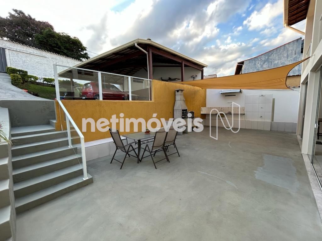 Casa para comprar com 282 m², 5 quartos, 3 banheiros, 5 vagas em Nova Esperança, Belo Horizonte