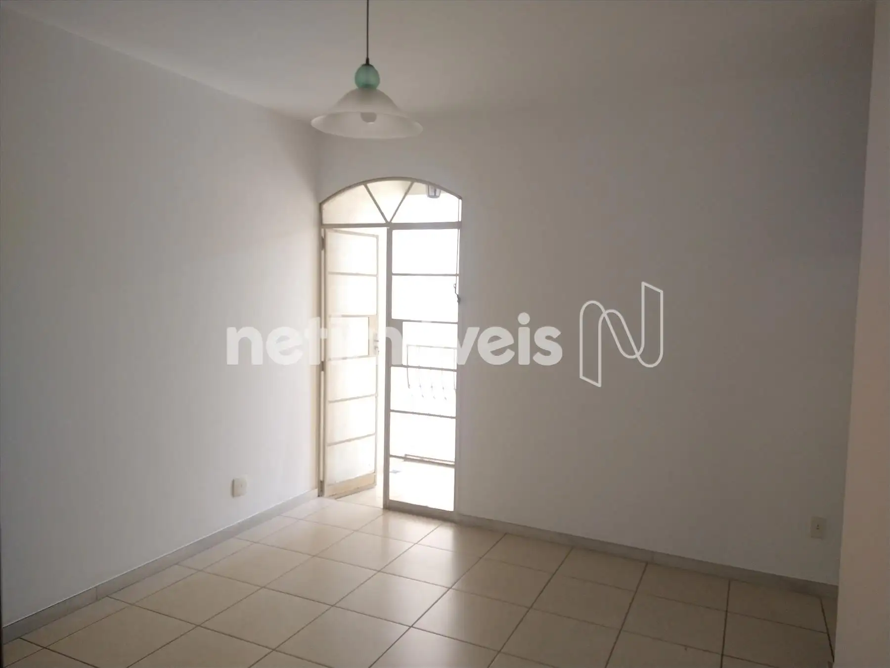 sala outro ângulo