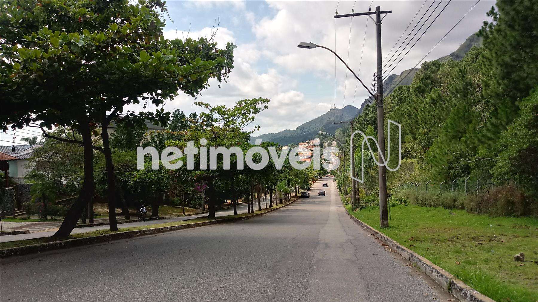 Próximo a av. José do Patrocínio Pontes