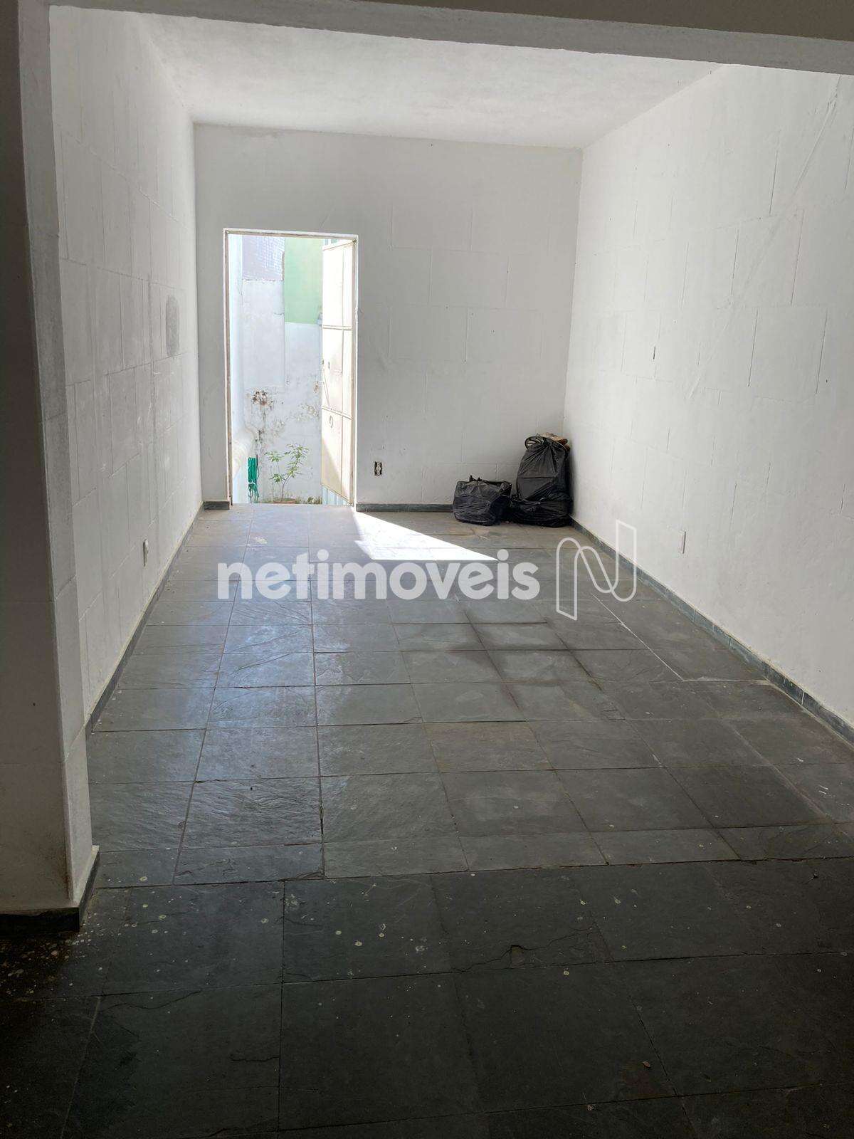 Entrada apartamento inferior