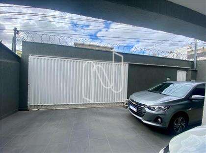  Garagem 
