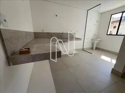 Cozinha e área de serviço 