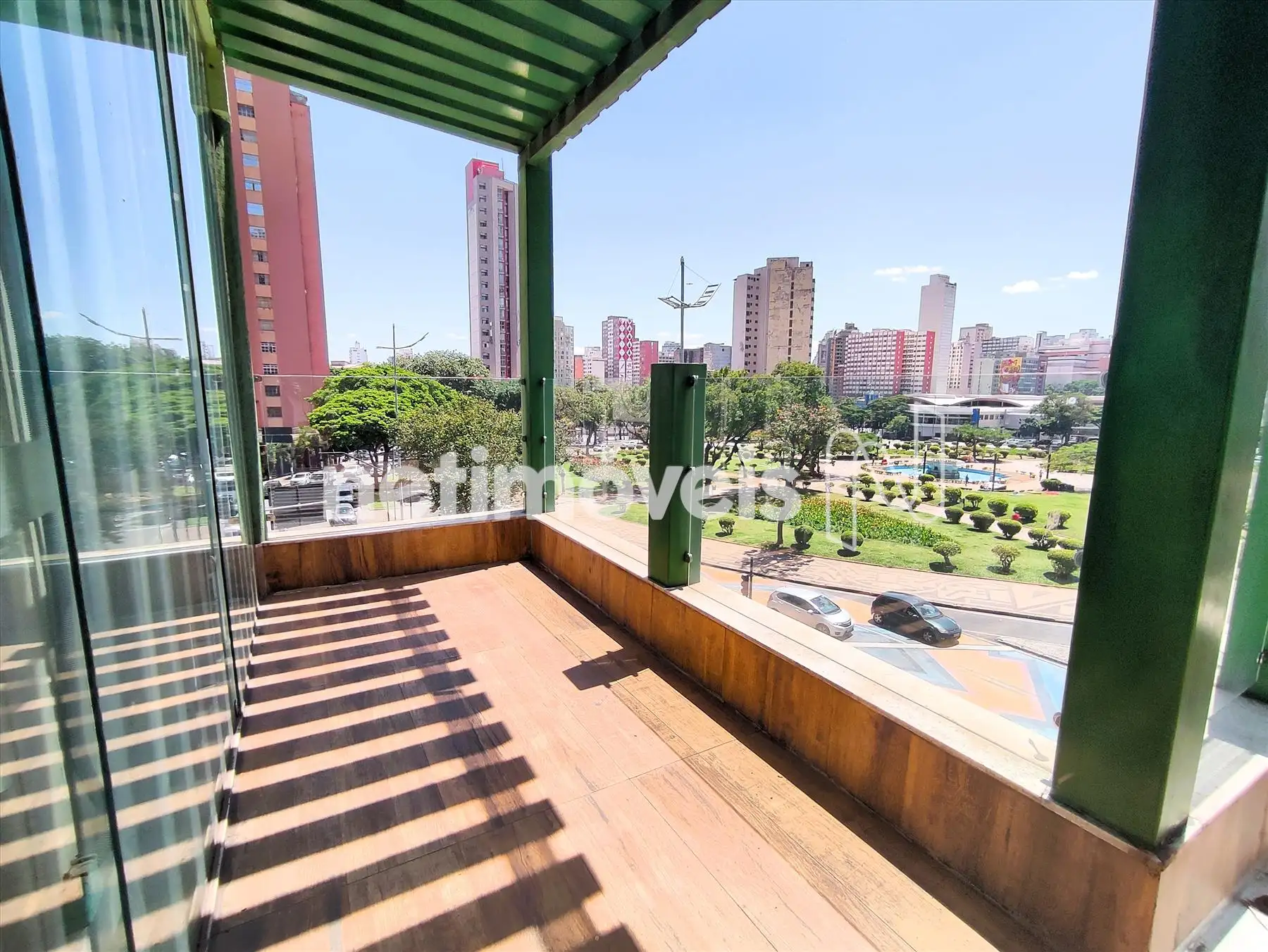 Varandão convivência vista Praça Raul Soares