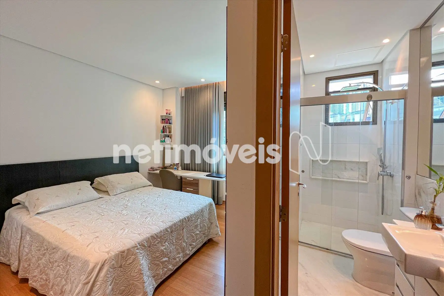 Banheiro / Quarto