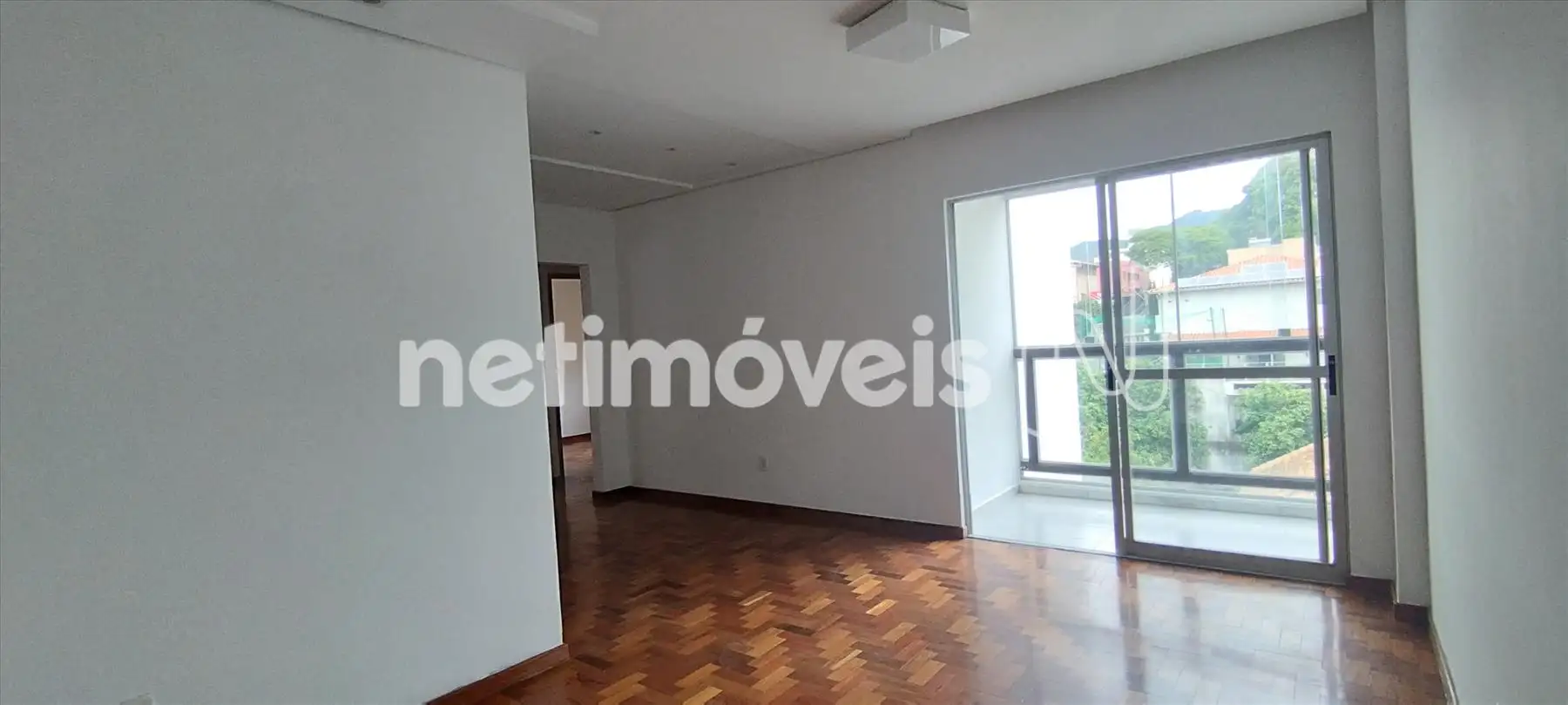 Apartamento para comprar com 83 m², 3 quartos, 2 banheiros, 1 vaga em Rua Oligisto, Santa Tereza, Belo Horizonte