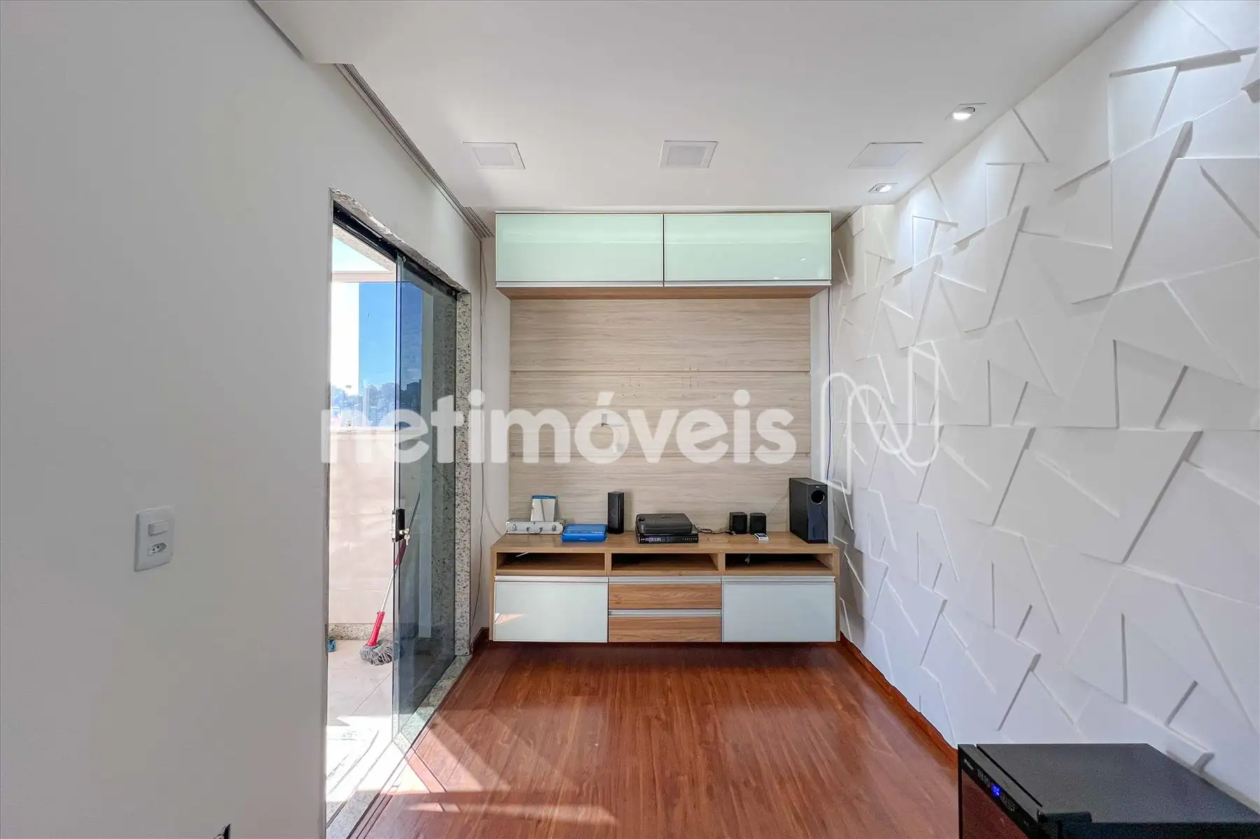 Sala íntima do 2º pavimento
