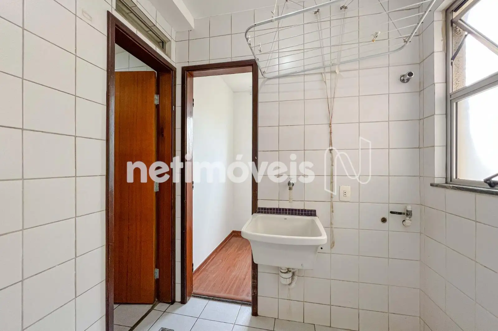 área de serviço independente 