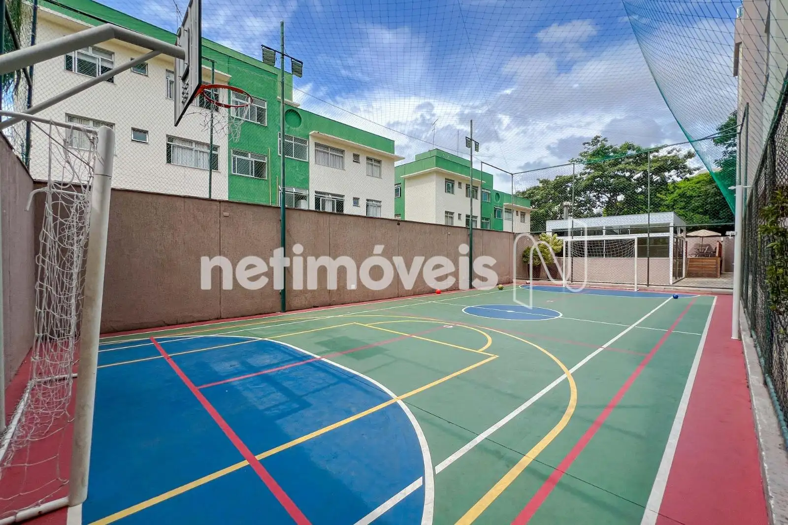 Quadro Futebol e Basquete 