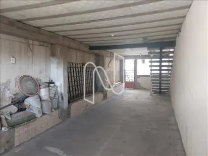 Vista da garagem - acesso 
