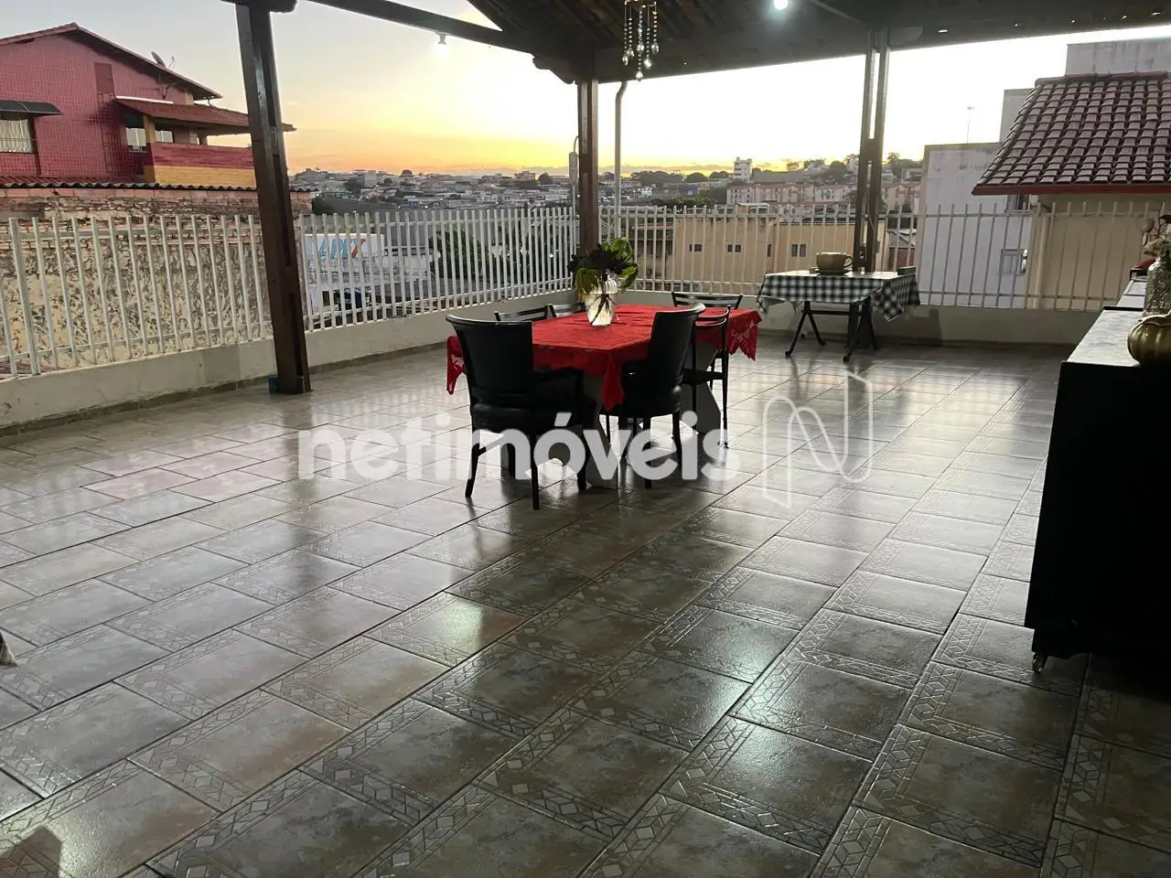 Terraço (Área Gourmet)