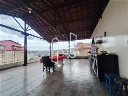 Terraço (Área Gourmet)