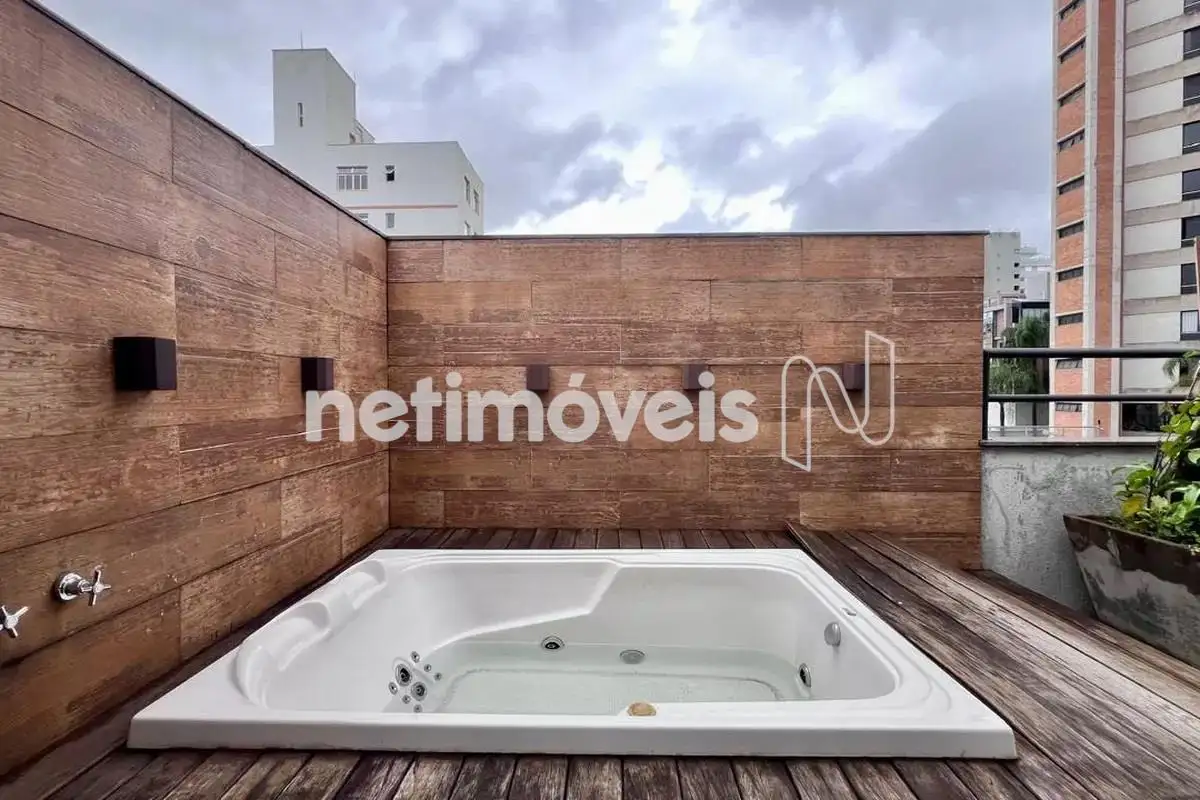 Jacuzzi